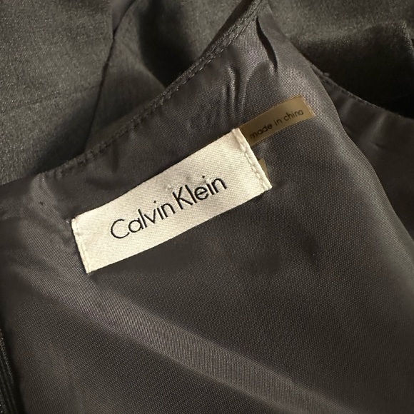 Calvin Klein dress - Picture 9 of 9